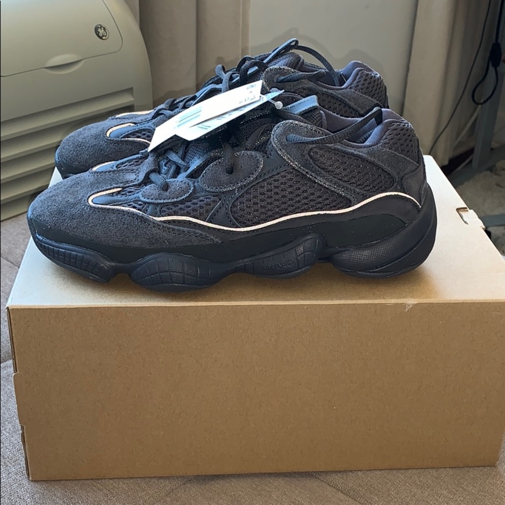 Sold - Picture 3 of 5